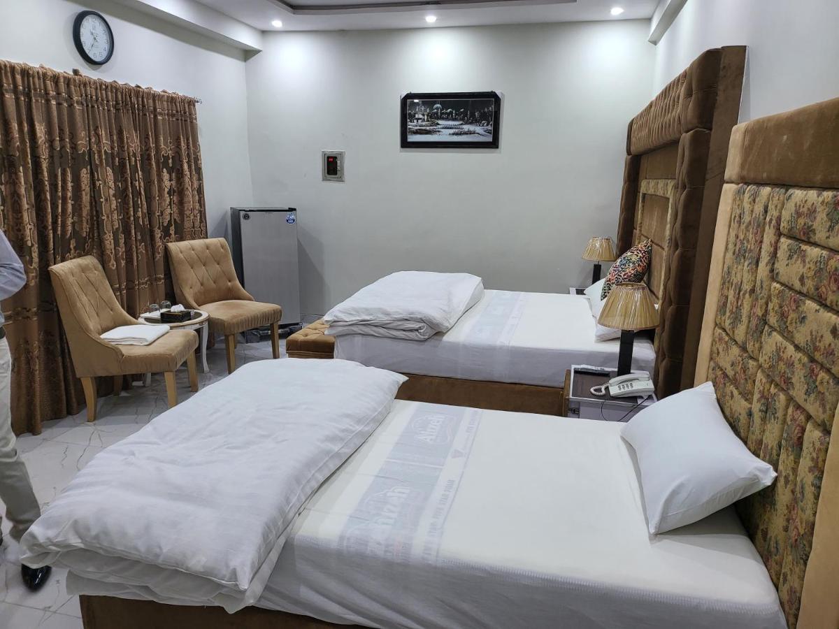 Relax Inn Lahore Eksteriør billede
