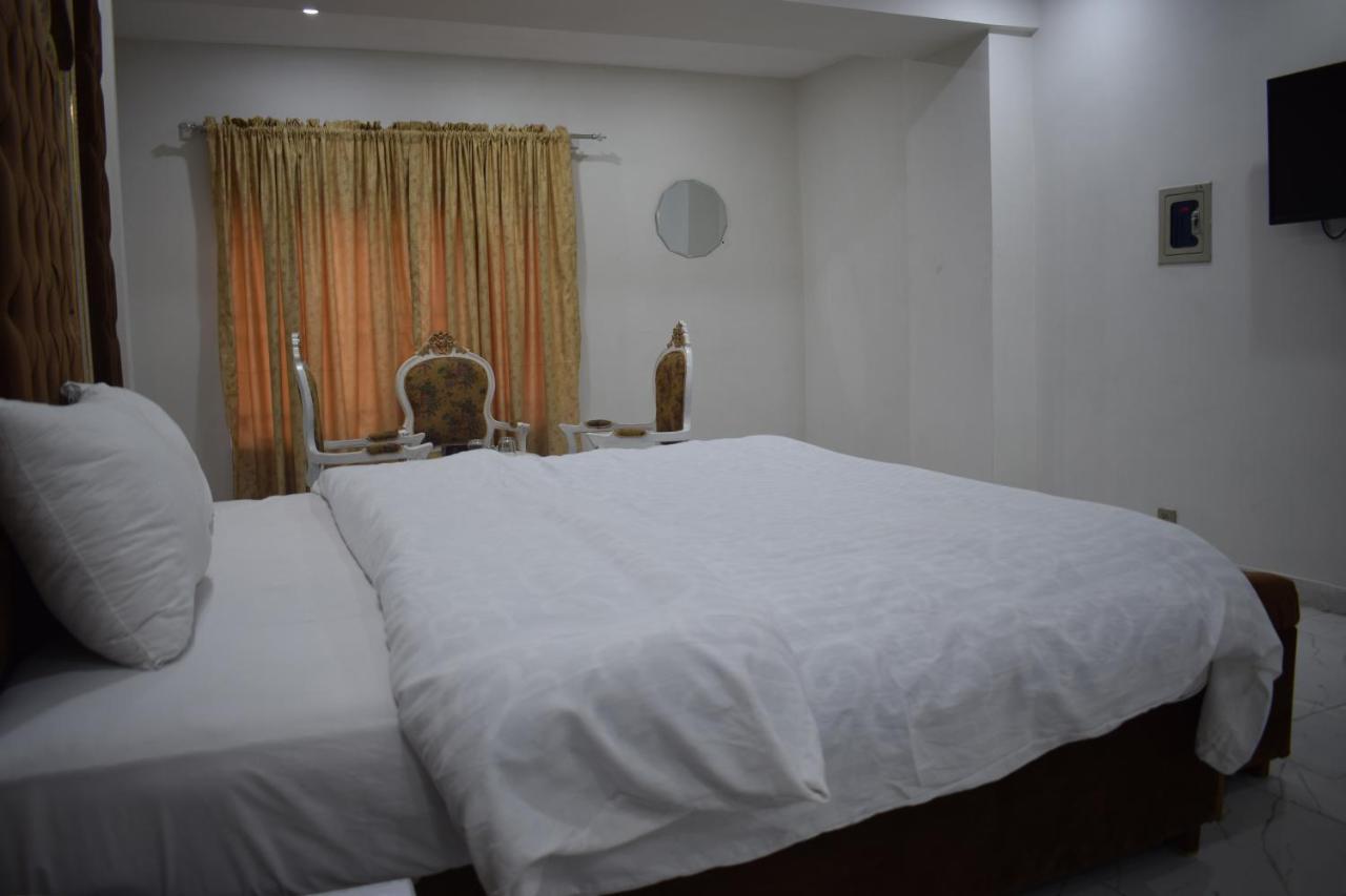 Relax Inn Lahore Eksteriør billede