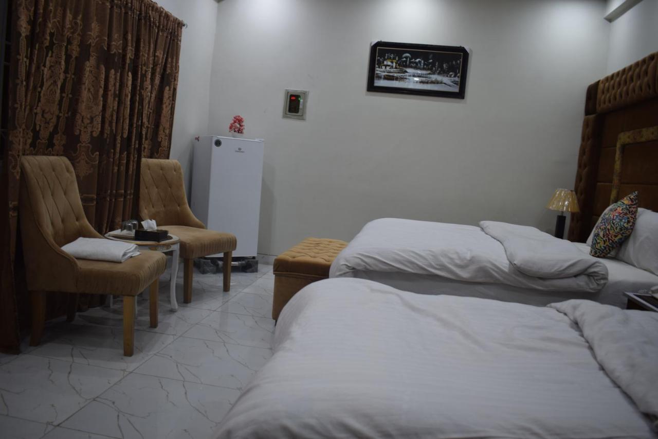 Relax Inn Lahore Eksteriør billede